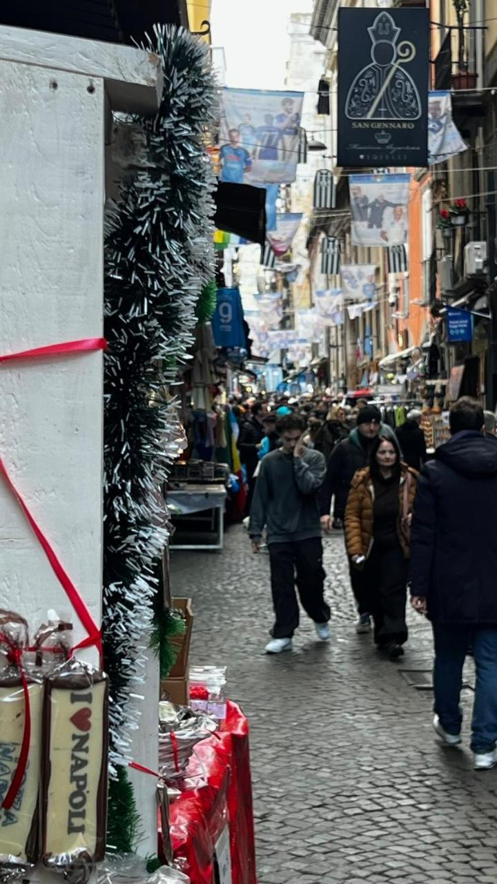 Dimora Dei Decumani Bed & Breakfast Napoli Eksteriør bilde